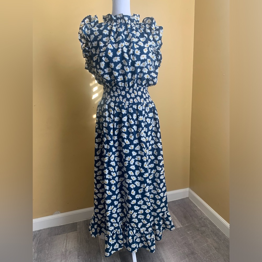 Daisy blue dress